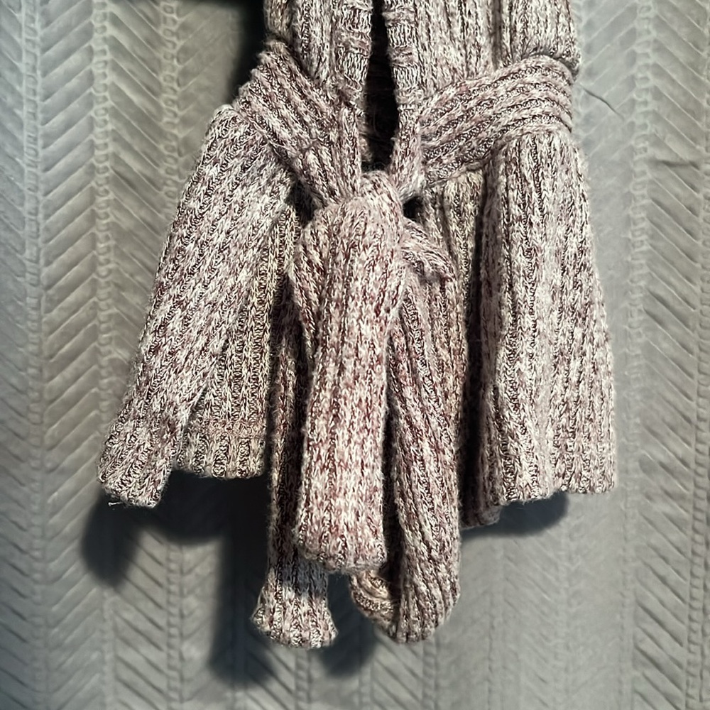 Lucky Brand Ribbed Top - Picture 3 of 4
